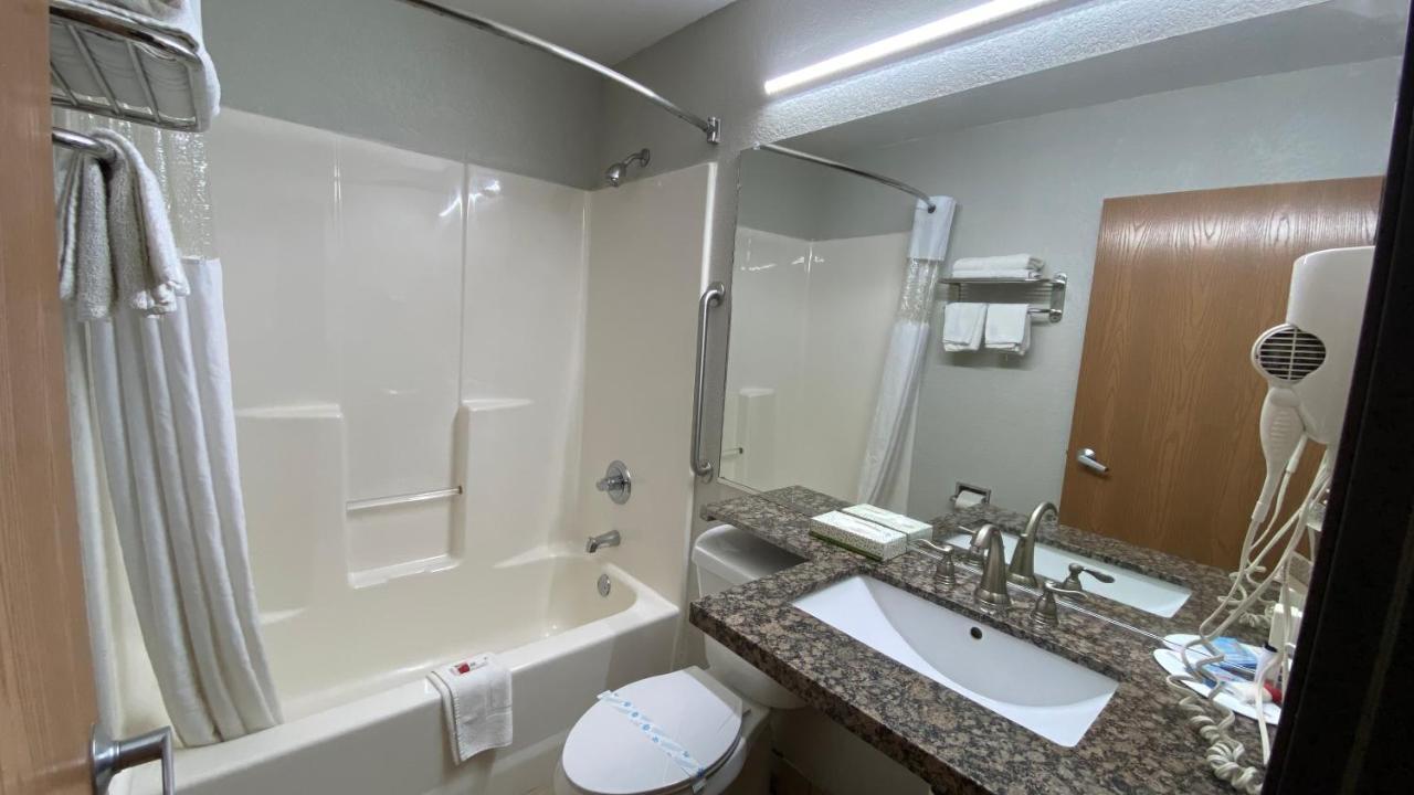 Microtel Inn & Suites By Wyndham Ardmore Kültér fotó