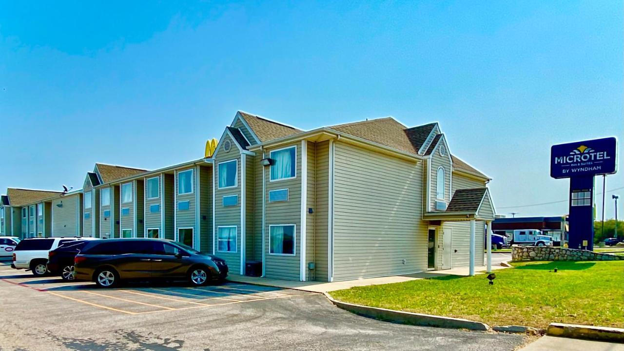Microtel Inn & Suites By Wyndham Ardmore Kültér fotó
